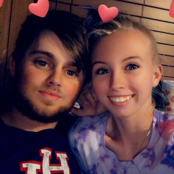 Meet the Posher Other - Meet your Posher, Emily